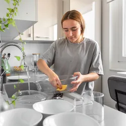 entretien aide à domicile à Anduze et Grau du roi